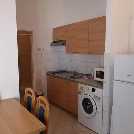 Apartment -comfort Two-bedroom F7 *