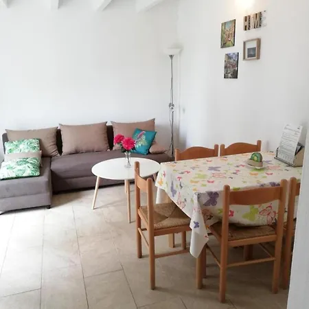 -comfort Two-bedroom F7 *