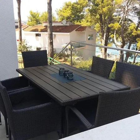 Apartment -comfort Two-bedroom F7 *
