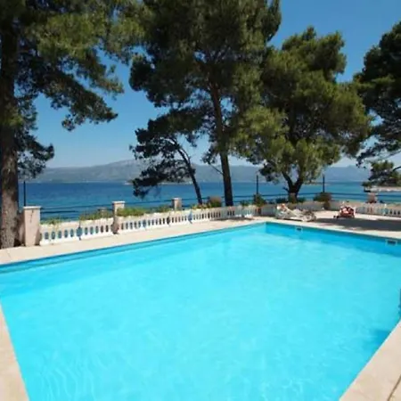 -comfort Two-bedroom F7 Apartment *